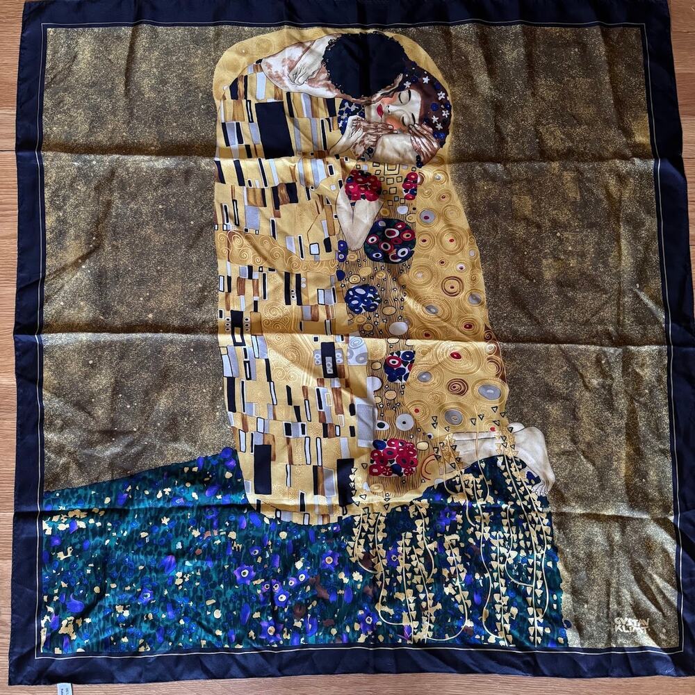 Gustav Klimt The Kiss Printed Silk Scarf - Picture 1 of 5